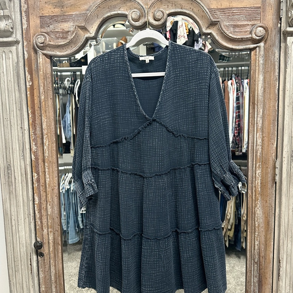 Easel Los Angeles/Mineral Washed Navy Blue Gauze Dress in SMALL